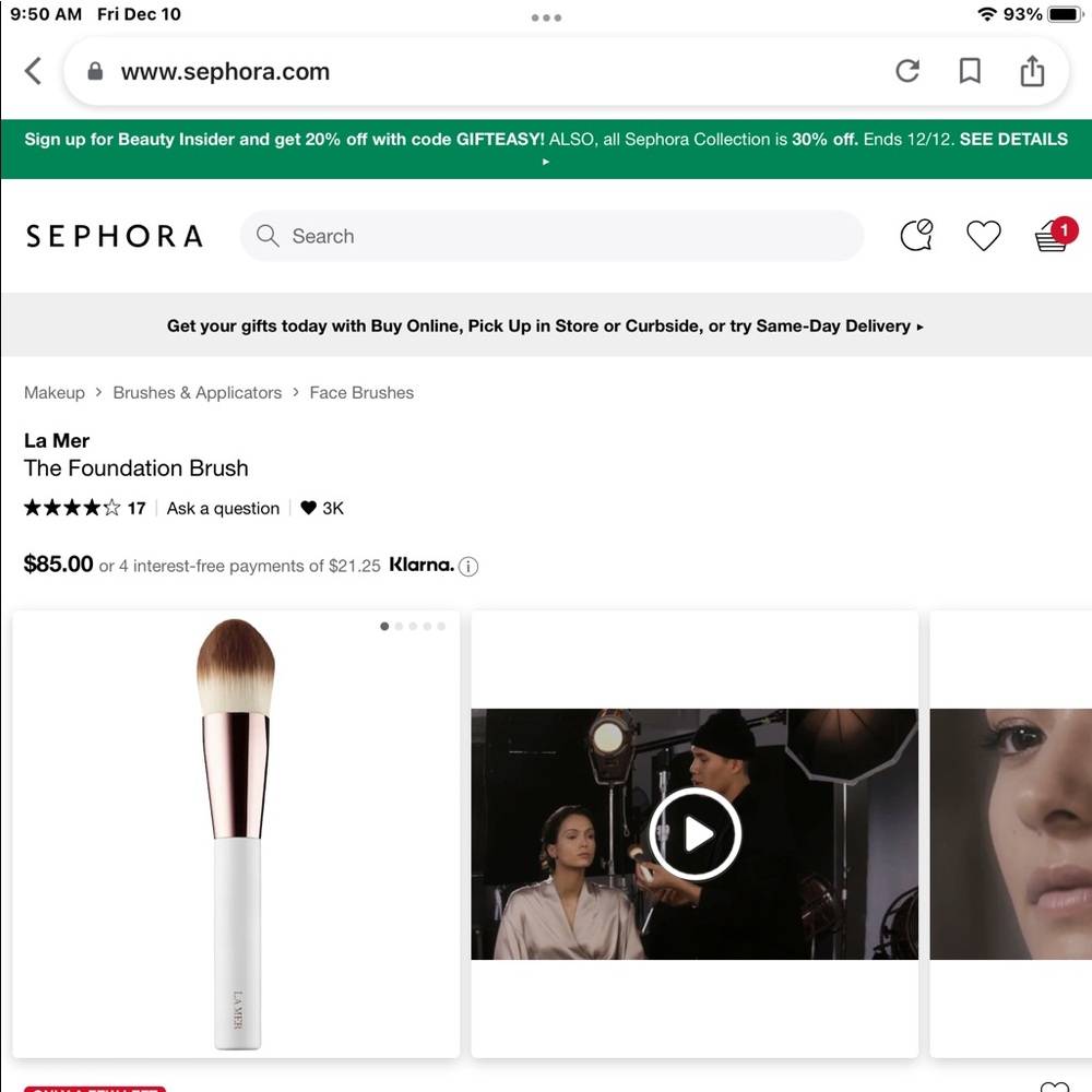 La Mer Foundation brush